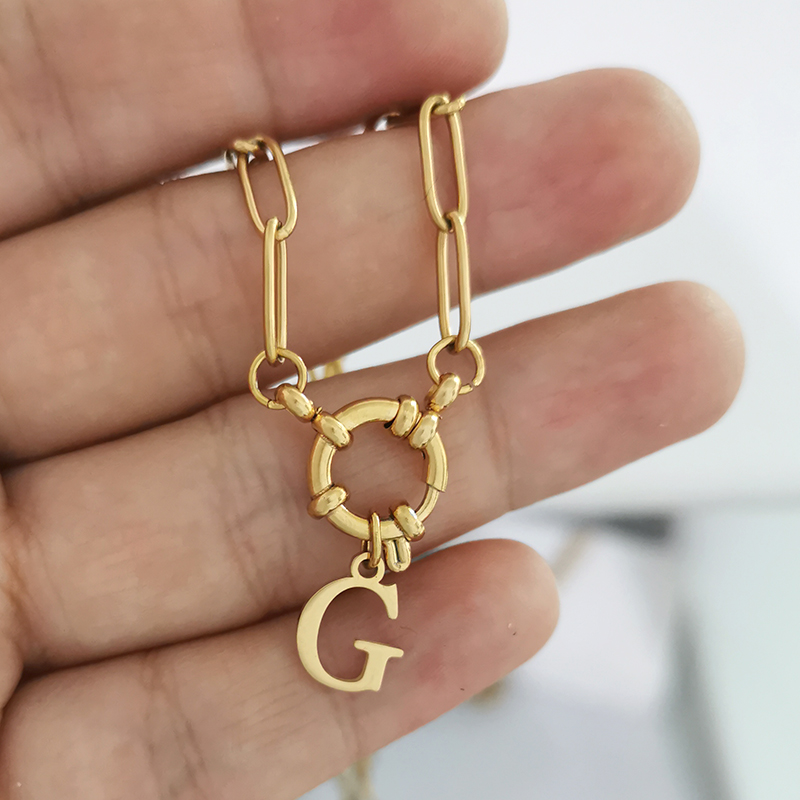 Initial Charm A-Z Letters Neck - Event Z ulasan dan harga